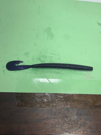 🎣 Speed Tail Worm – Custom Hand-Poured Soft Plastic Lure | 1 Bait Co.